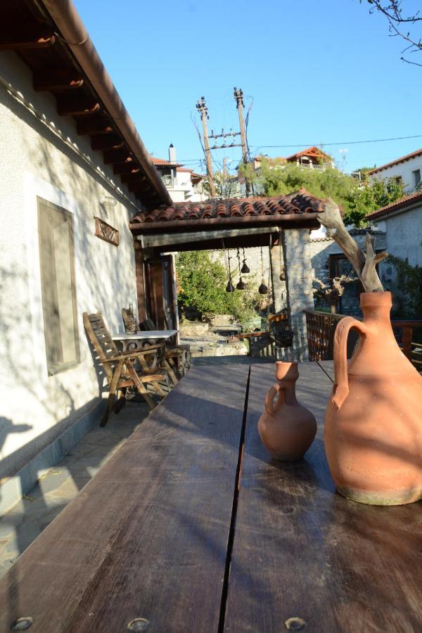 Giorgos' & Noula'S Cottage In Desfina Village- Near Delphi Εξωτερικό φωτογραφία
